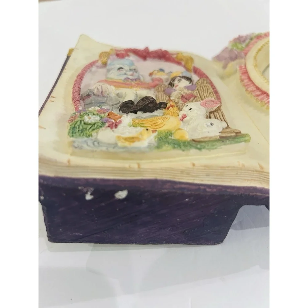 VTG Resin Storybook Picture Frame Humpty Dumpty Musical Nursery Rhyme 3.5